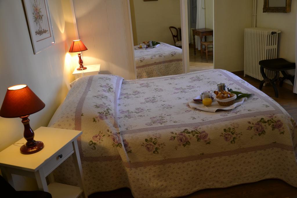Hotellerie De L'Esplanade Rians  Номер фото